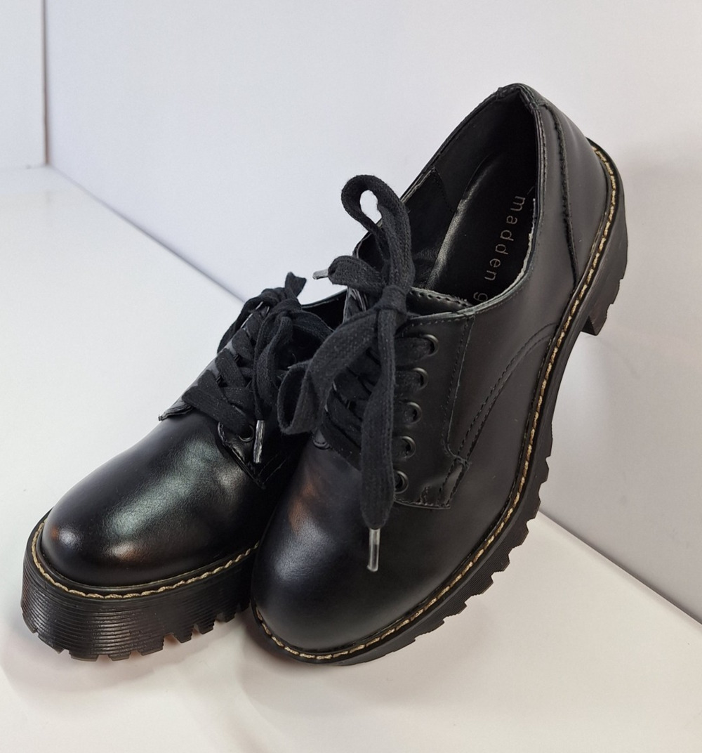 Madden Girl Halsee Platform Oxford Y2k Chunky Dark Academia Preppy Goth Heels